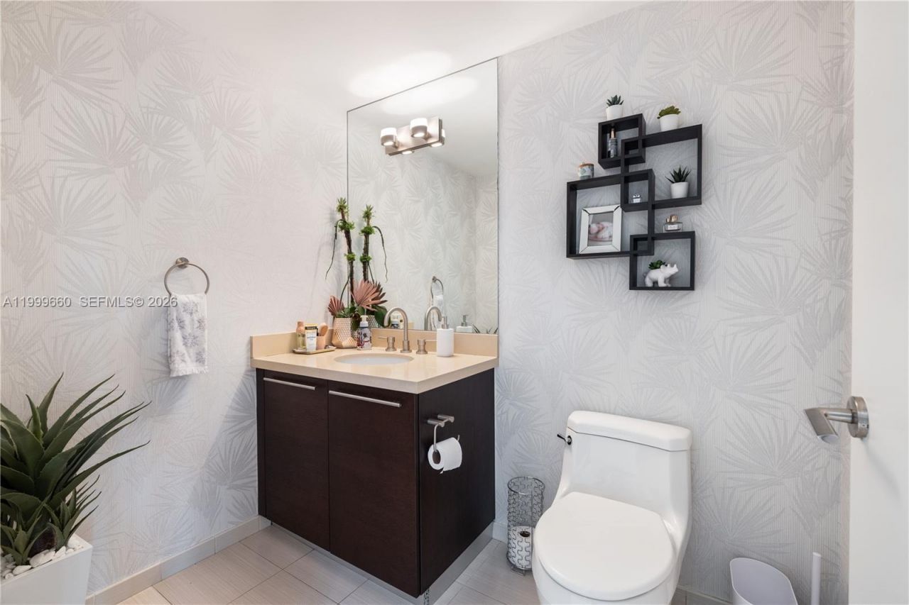 7928 East Drive, Unit 106, North Bay Village, FL 33141 Photo