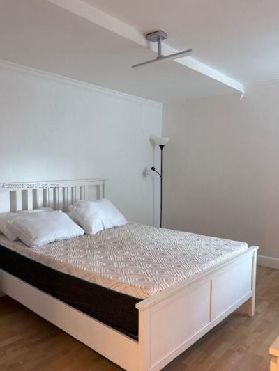 100 Lincoln Rd, Unit 615, Miami Beach, FL 33139 Photo