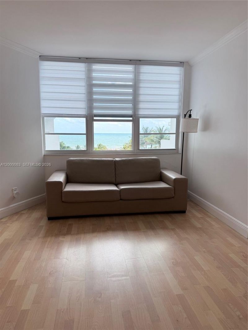 100 Lincoln Rd, Unit 615, Miami Beach, FL 33139 Photo