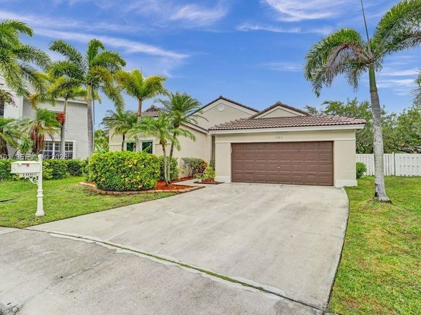 1063 Cedar Falls Dr, Unit 1063, Weston, FL 33327