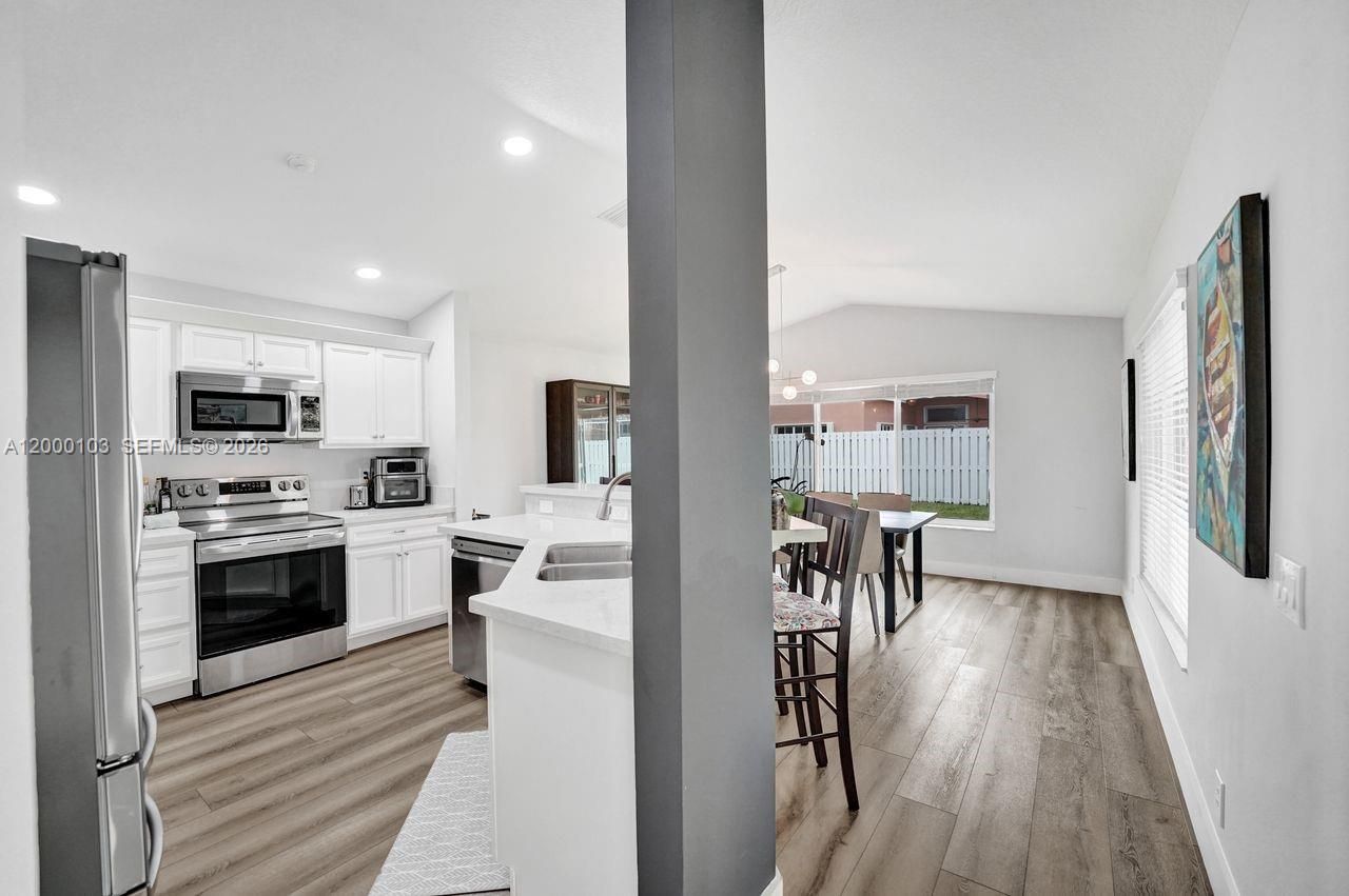 1063 Cedar Falls Dr, Unit 1063, Weston, FL 33327 Photo