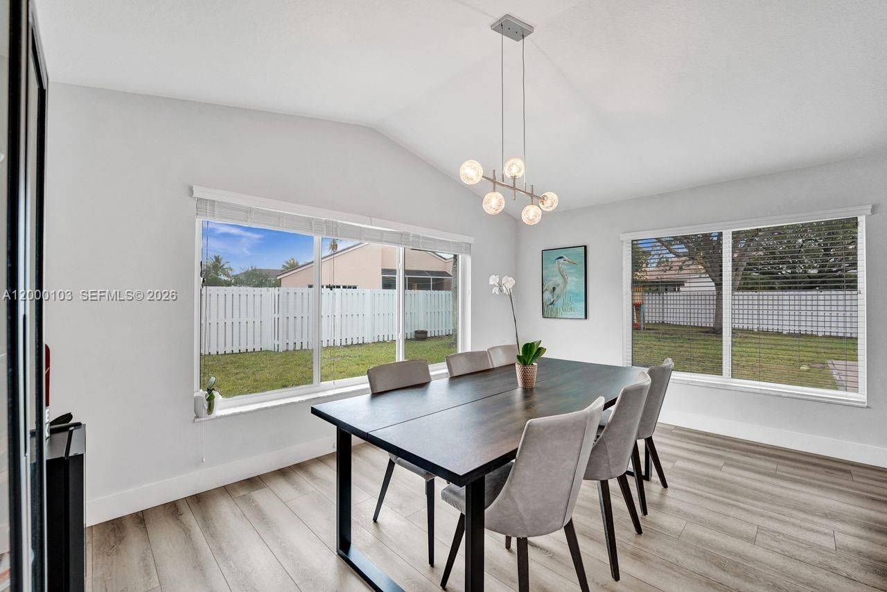 1063 Cedar Falls Dr, Unit 1063, Weston, FL 33327 Photo