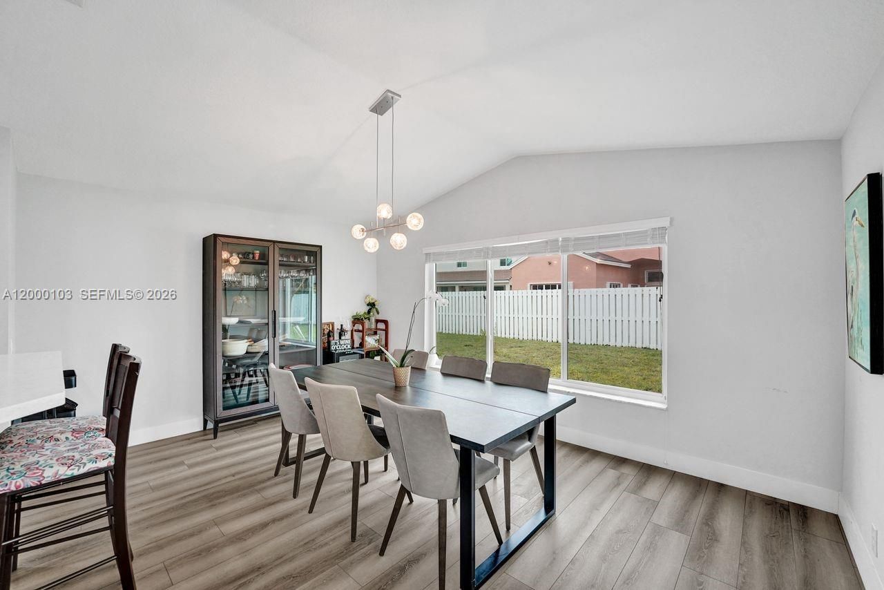 1063 Cedar Falls Dr, Unit 1063, Weston, FL 33327 Photo