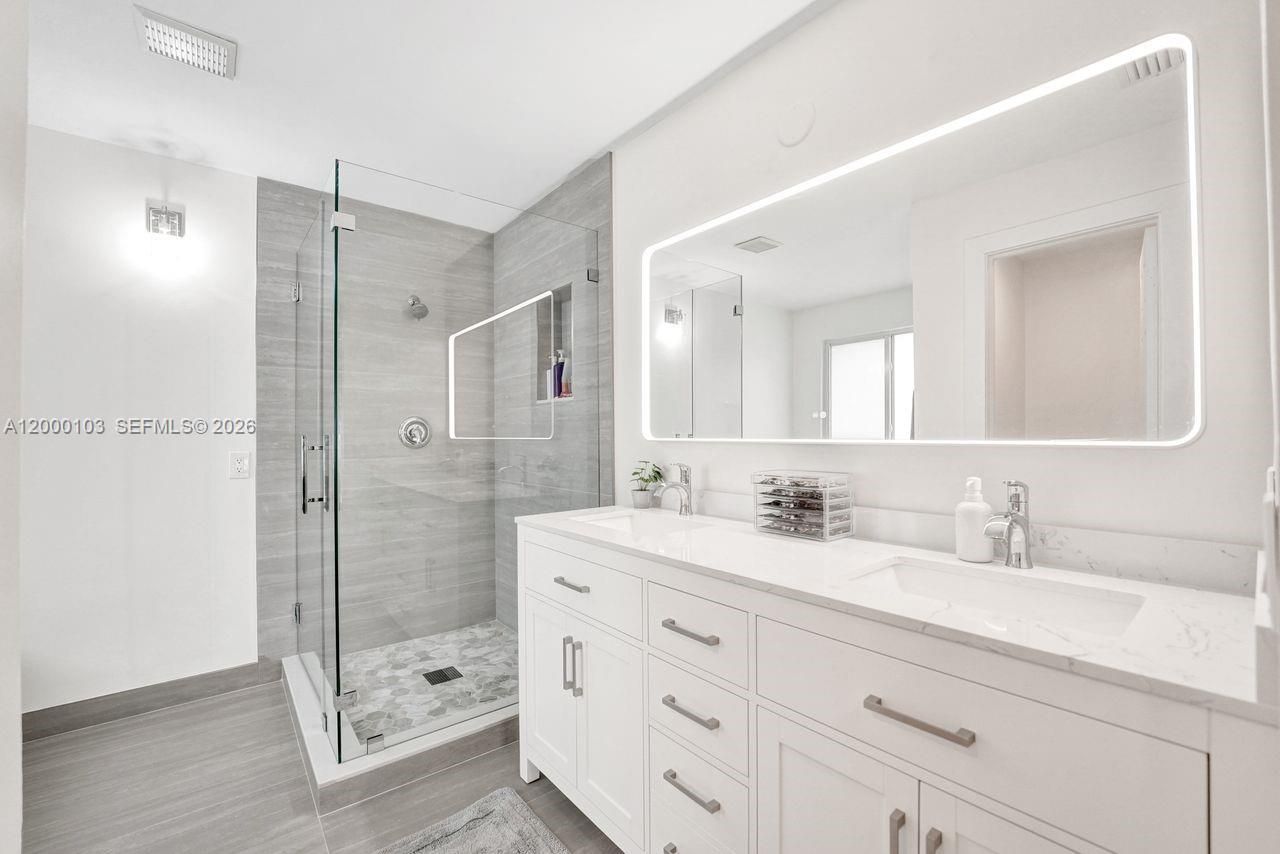 1063 Cedar Falls Dr, Unit 1063, Weston, FL 33327 Photo