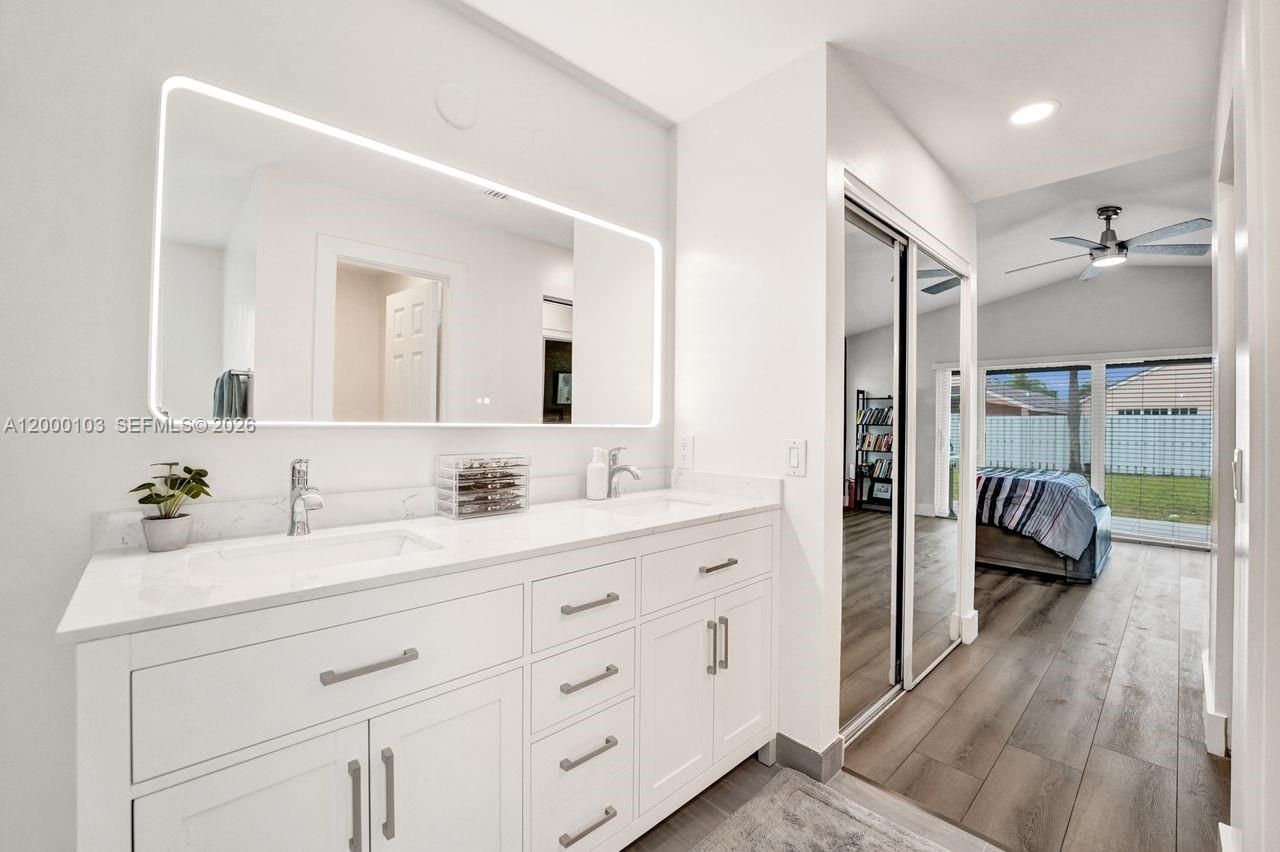 1063 Cedar Falls Dr, Unit 1063, Weston, FL 33327 Photo