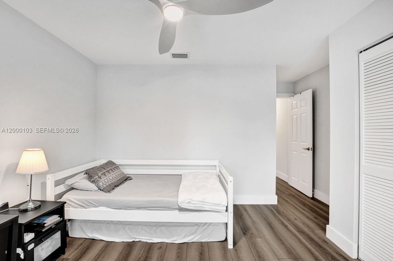 1063 Cedar Falls Dr, Unit 1063, Weston, FL 33327 Photo