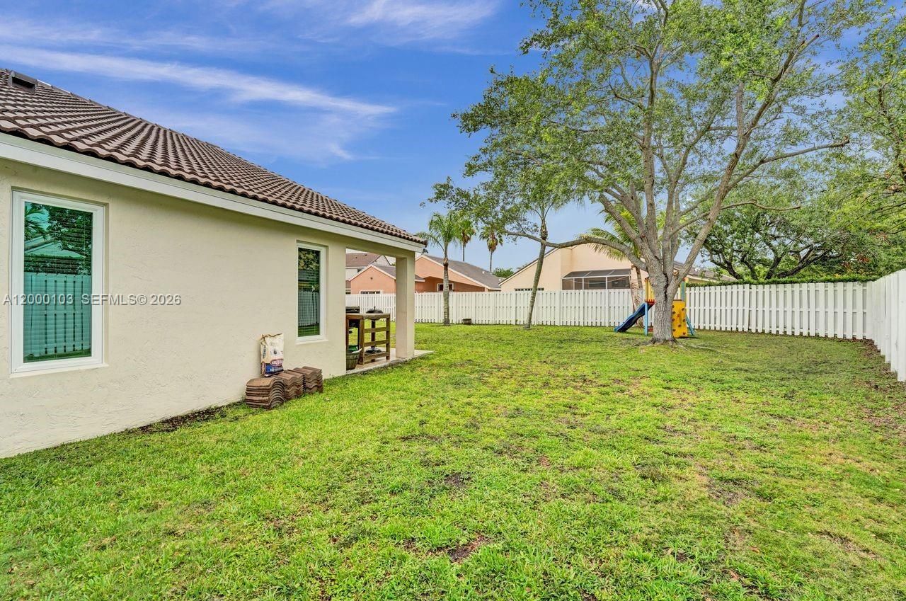 1063 Cedar Falls Dr, Unit 1063, Weston, FL 33327 Photo