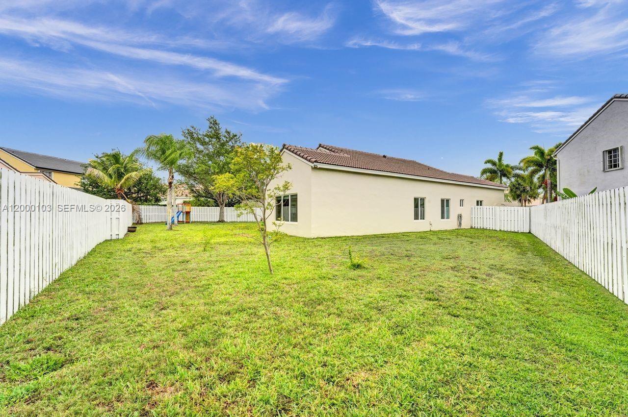 1063 Cedar Falls Dr, Unit 1063, Weston, FL 33327 Photo