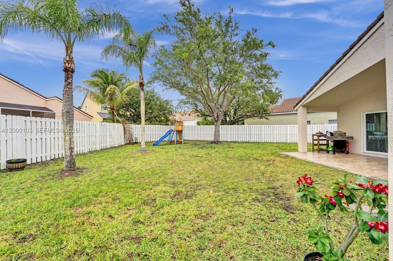 1063 Cedar Falls Dr, Unit 1063, Weston, FL 33327 Photo