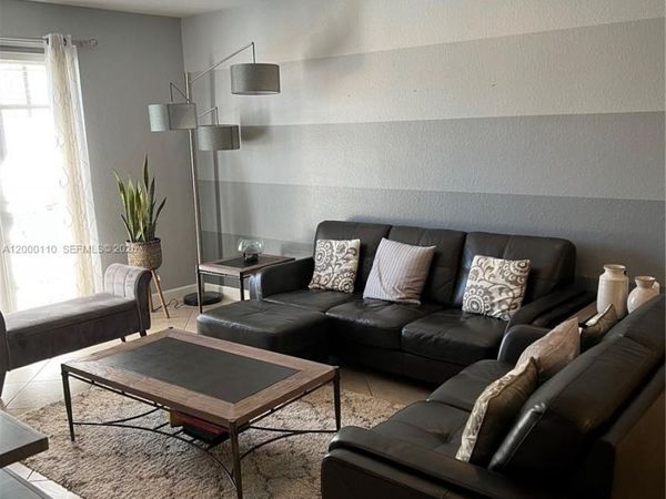 808 SW 147th Ave , Unit 3608, Pembroke Pines, FL 33027