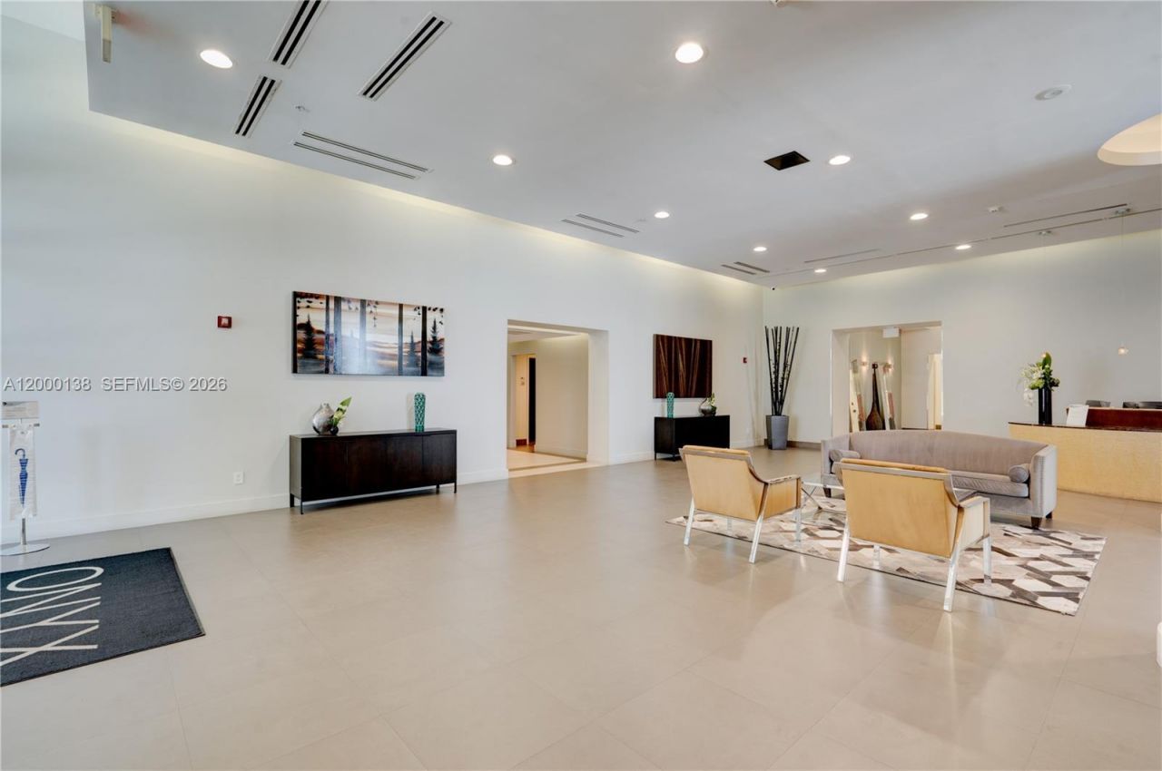 665 NE 25th St, Unit 2005, Miami, FL 33137 Photo