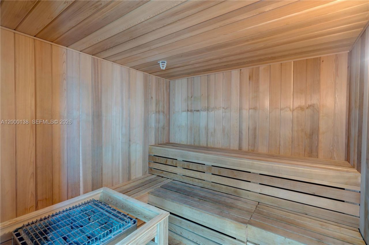 665 NE 25th St, Unit 2005, Miami, FL 33137 Photo