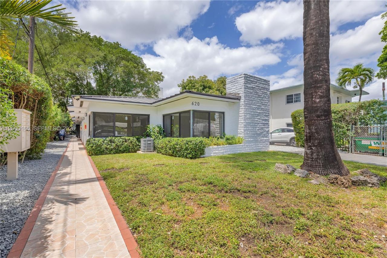620 SW 6th Ave, Unit 2, Miami, FL 33130 Photo