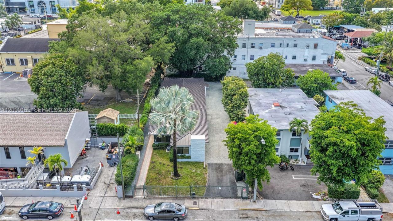 620 SW 6th Ave, Unit 2, Miami, FL 33130 Photo