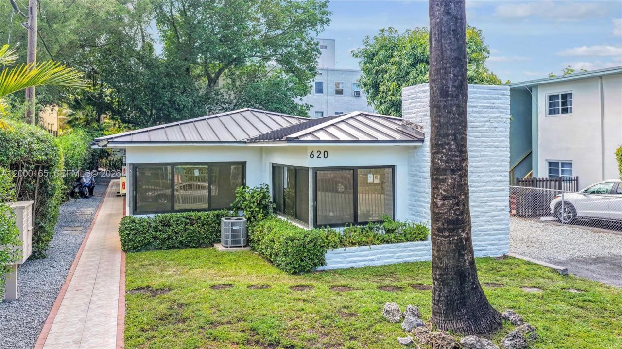 620 SW 6th Ave, Unit 2, Miami, FL 33130 Photo
