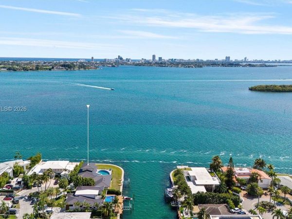 1982 NE 119th Rd , North Miami, FL 33181