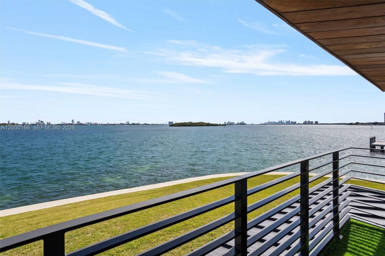 1982 NE 119th Rd , North Miami, FL 33181 Photo