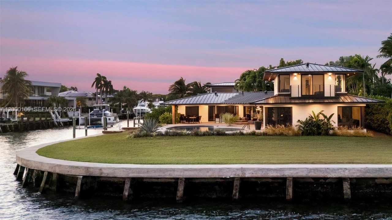 1982 NE 119th Rd , North Miami, FL 33181 Photo