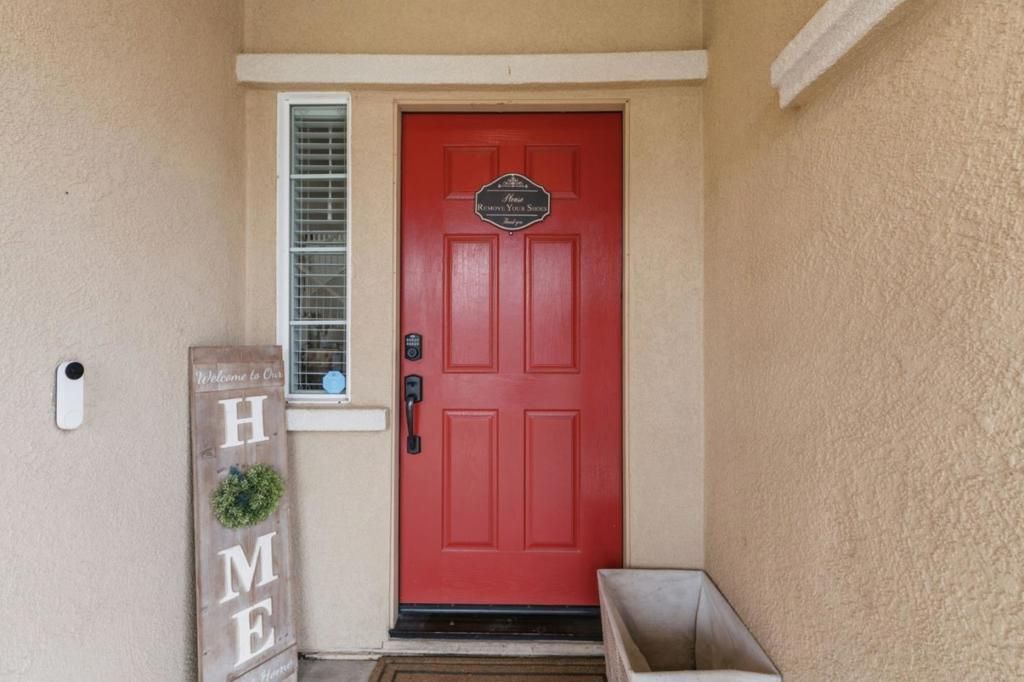 2454 Bracco Way, Riverbank, CA 95367 Main Photo