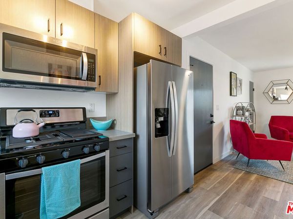 2918 HAUSER Boulevard, Unit 1, Los Angeles, CA 90016