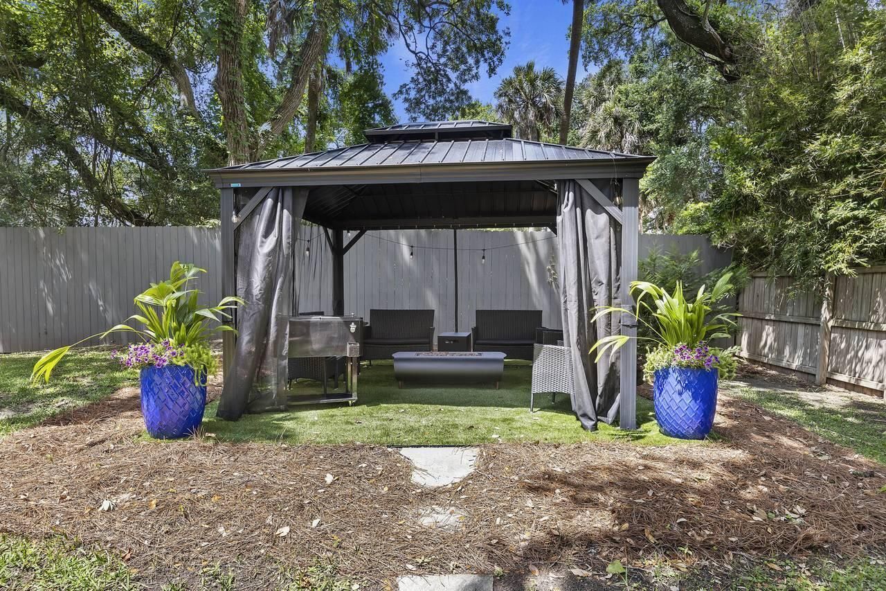 3 20th Avenue Photo 15