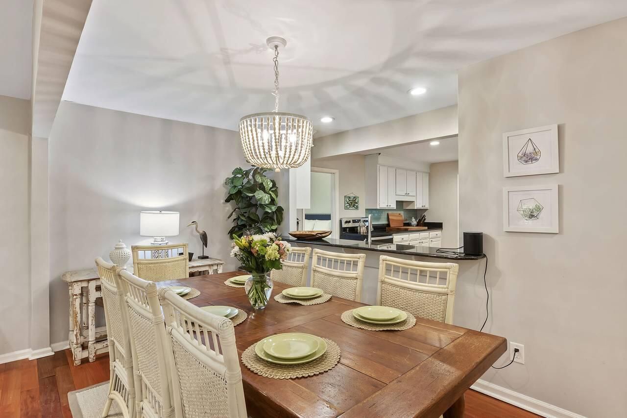 3 20th Avenue Photo 5