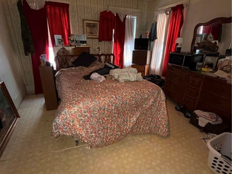 658 E 115th Street, Cleveland, OH 44108 Photo 10