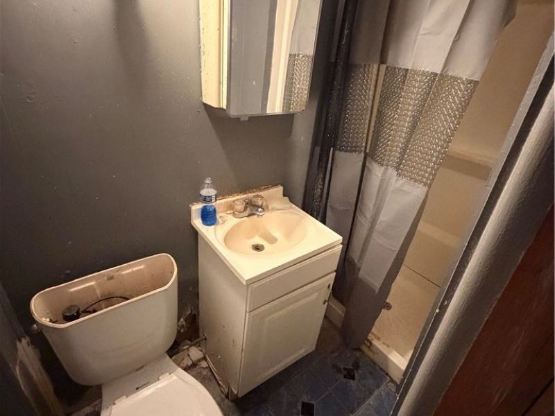 658 E 115th Street, Cleveland, OH 44108 Photo 13