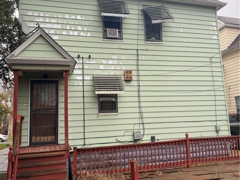 658 E 115th Street, Cleveland, OH 44108 Photo 4