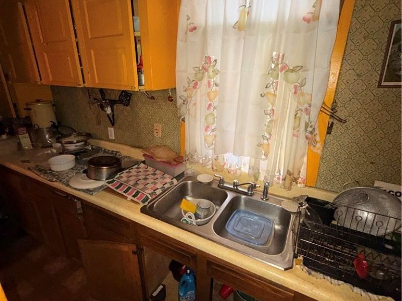 658 E 115th Street, Cleveland, OH 44108 Photo 8