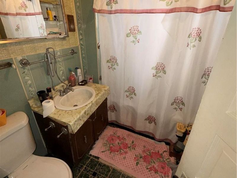 658 E 115th Street, Cleveland, OH 44108 Photo 9