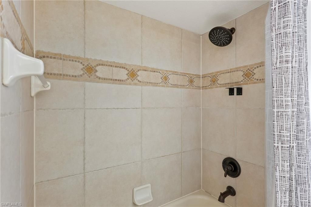 519 NE 19th Ter, Cape Coral, FL 33909 Photo