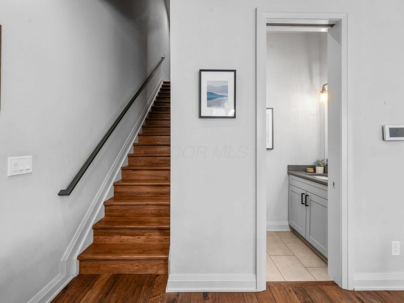 799 N 6th Street , Columbus, OH 43215 Photo 16