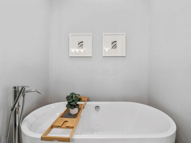 799 N 6th Street , Columbus, OH 43215 Photo 24