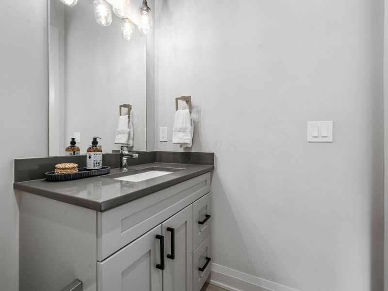 799 N 6th Street , Columbus, OH 43215 Photo 33