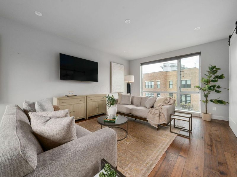 799 N 6th Street , Columbus, OH 43215 Photo 39