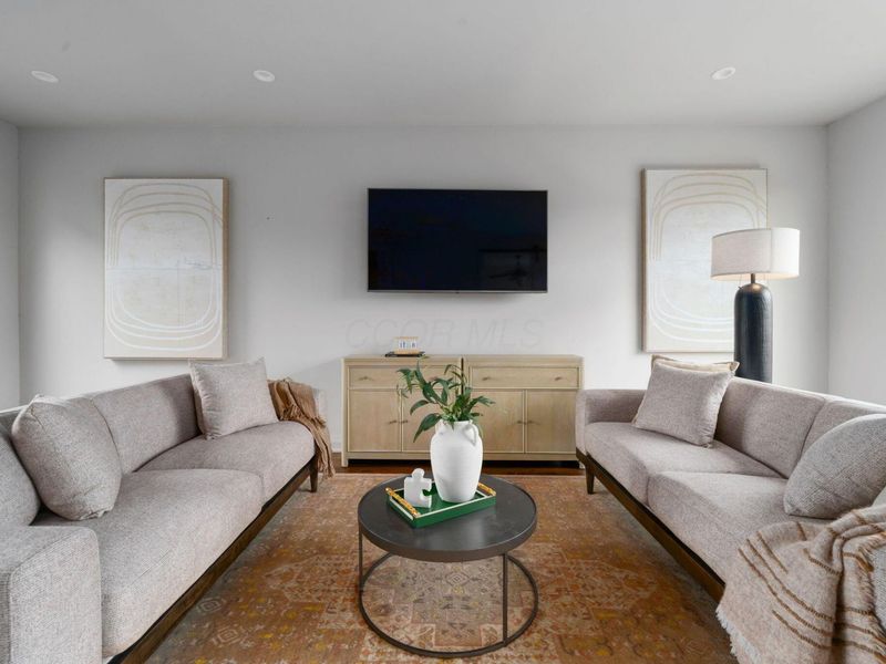 799 N 6th Street , Columbus, OH 43215 Photo 40