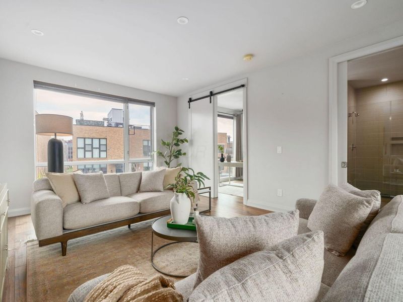 799 N 6th Street , Columbus, OH 43215 Photo 41