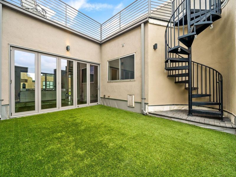 799 N 6th Street , Columbus, OH 43215 Photo 47