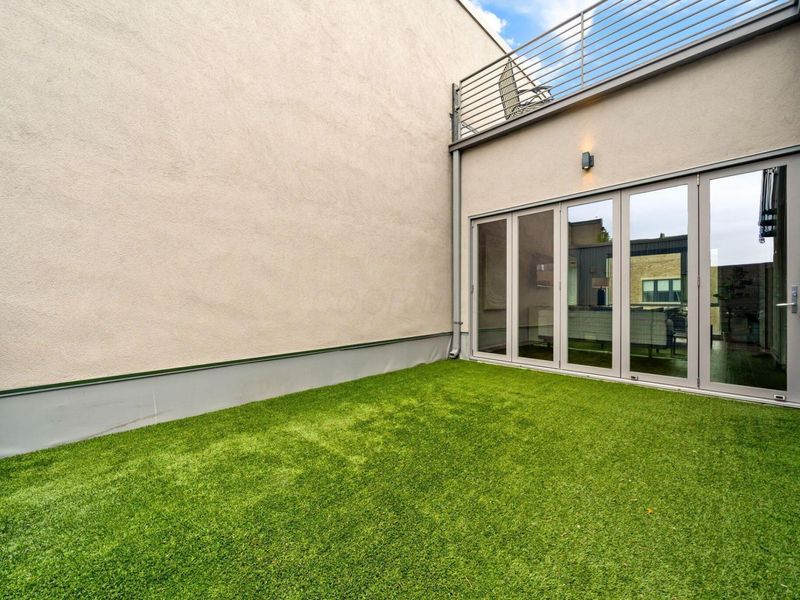 799 N 6th Street , Columbus, OH 43215 Photo 48