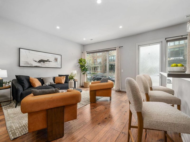 799 N 6th Street , Columbus, OH 43215 Photo 5