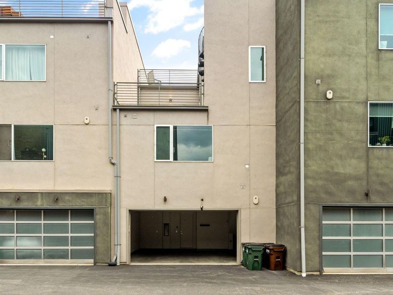 799 N 6th Street , Columbus, OH 43215 Photo 59