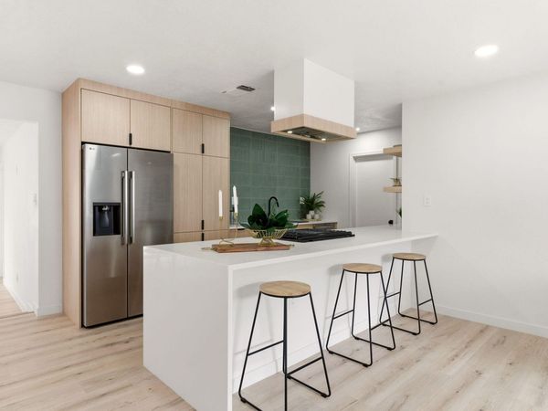 1201 Willys Knight Drive NE, Albuquerque, NM 87112