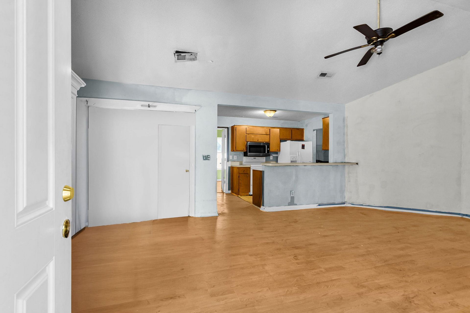 9520 S Cardinal Drive Photo 10