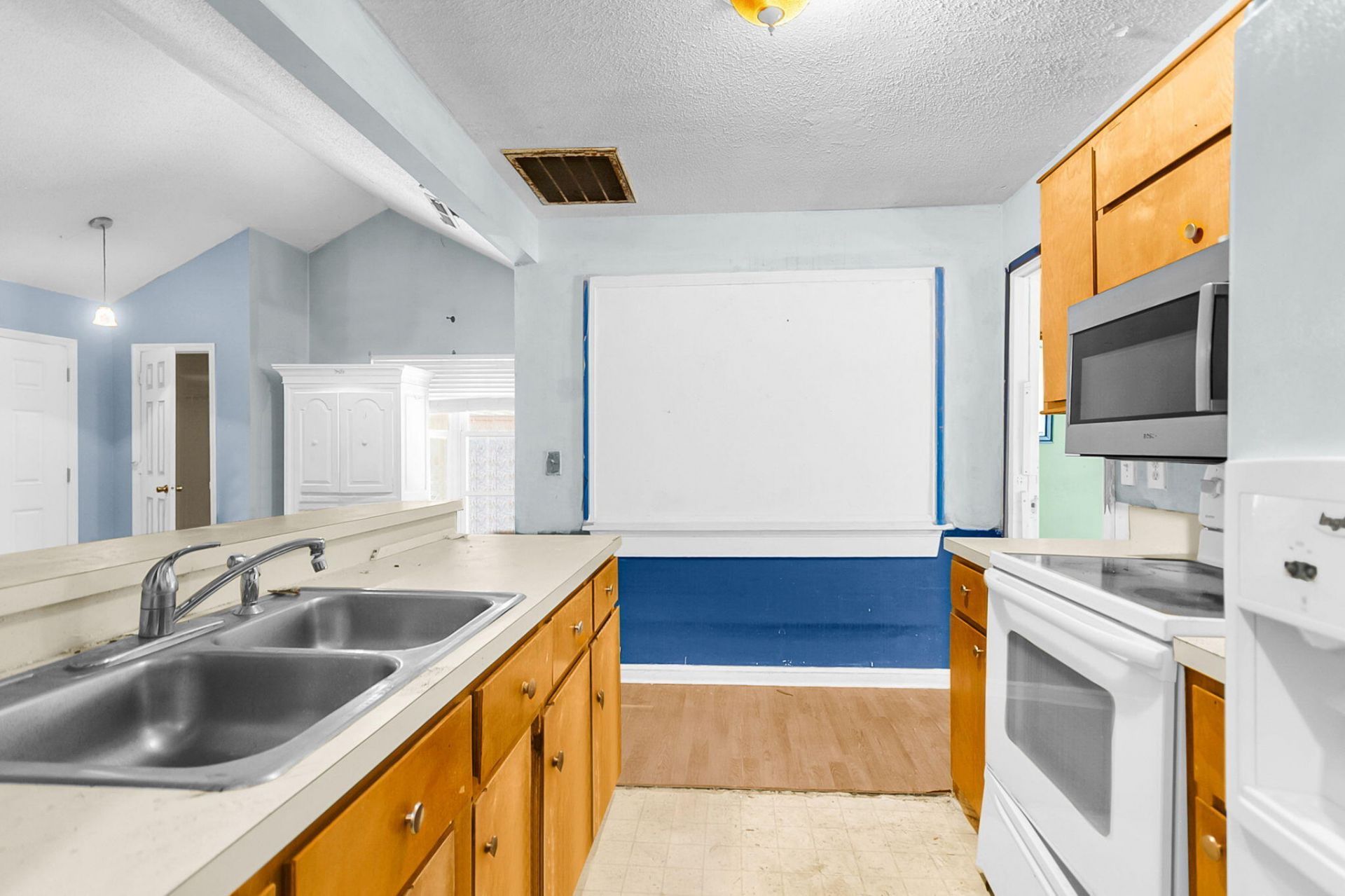 9520 S Cardinal Drive Photo 23