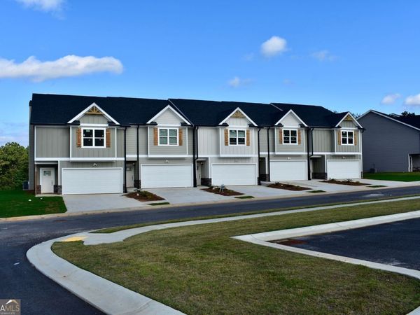 6362 Pine Ridge Point, Lula, GA 30554