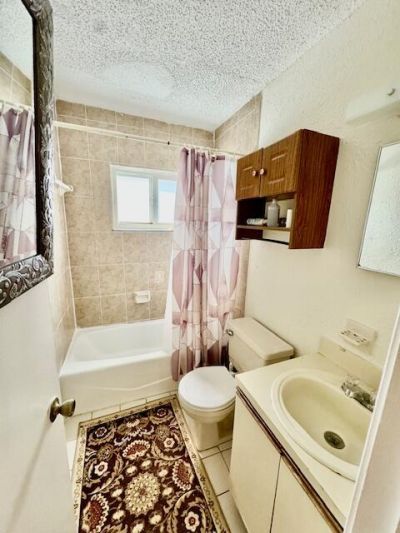 2810 NW 8th Court, Fort Lauderdale, FL 33311 Photo