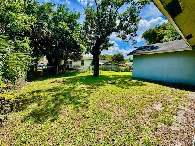 2810 NW 8th Court, Fort Lauderdale, FL 33311 Photo