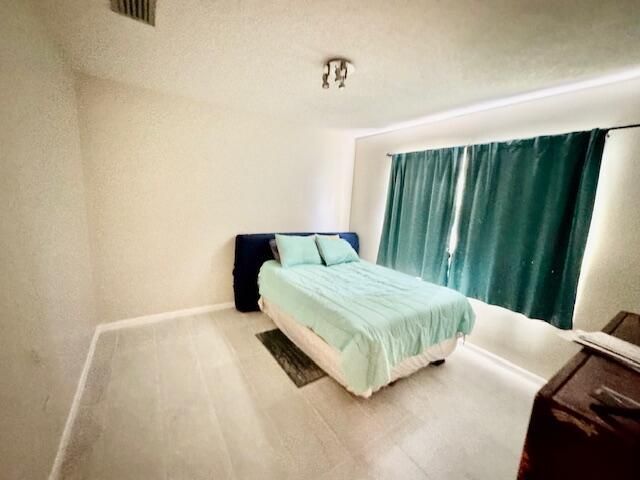 2810 NW 8th Court, Fort Lauderdale, FL 33311 Photo