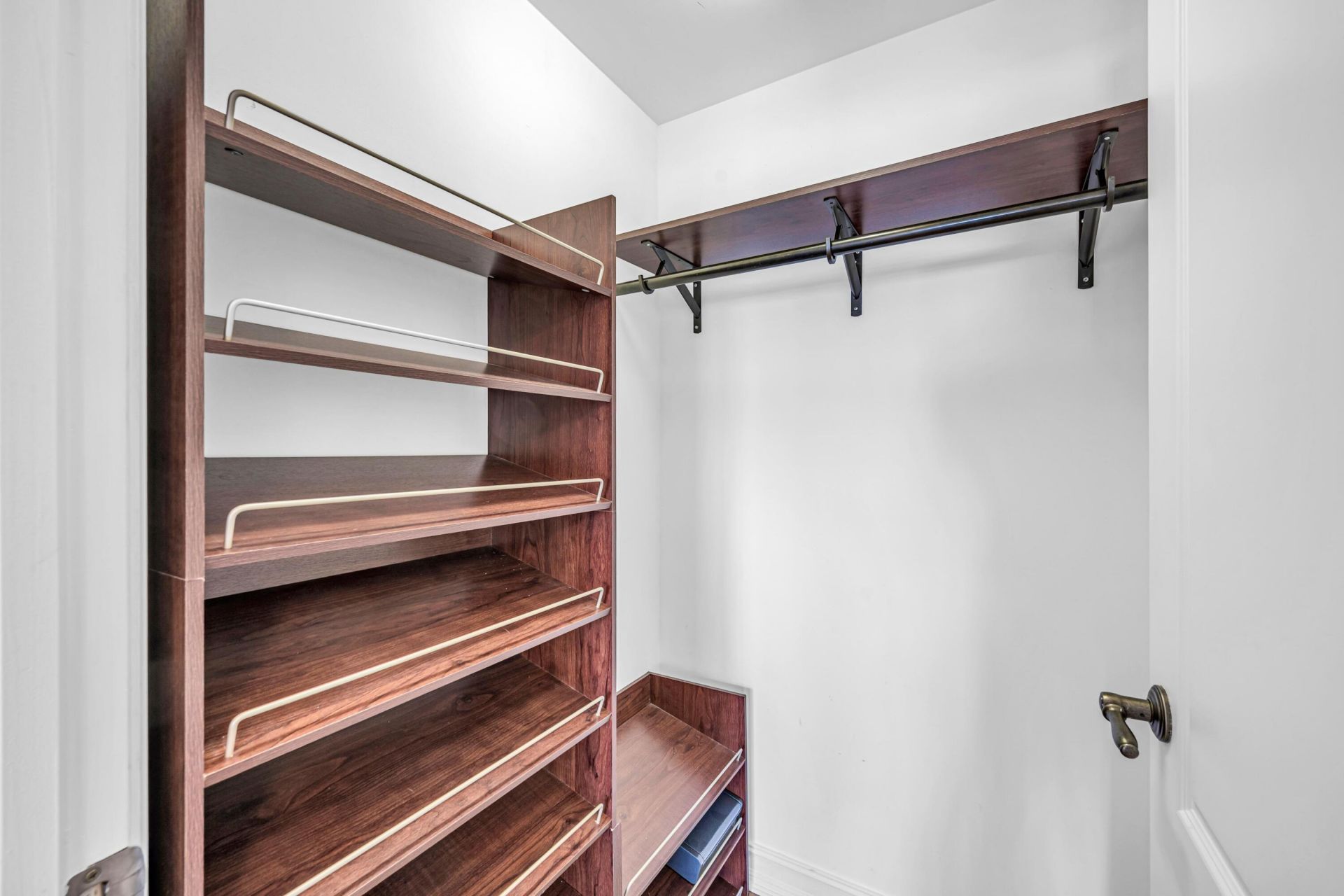 903 NE 17th Way, Unit 104, Fort Lauderdale, FL 33304 Photo